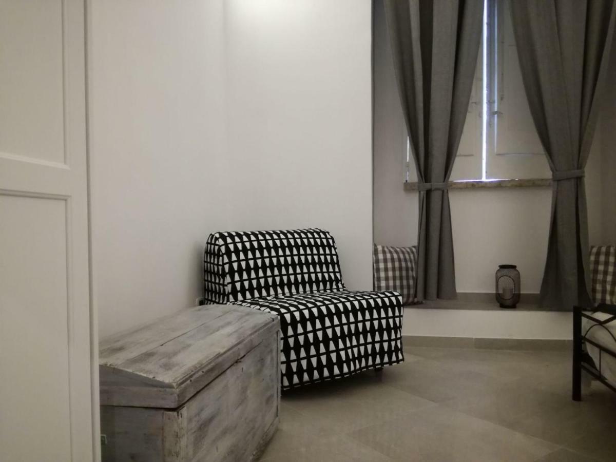 Suite Al Ponte 2.0 Taranto Bagian luar foto